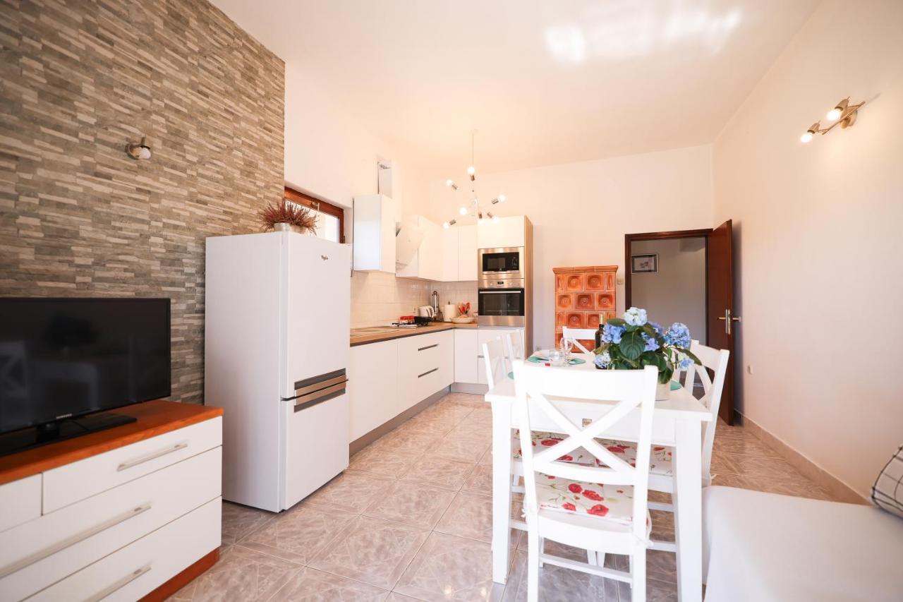 Apartments Marta Verunić Dış mekan fotoğraf